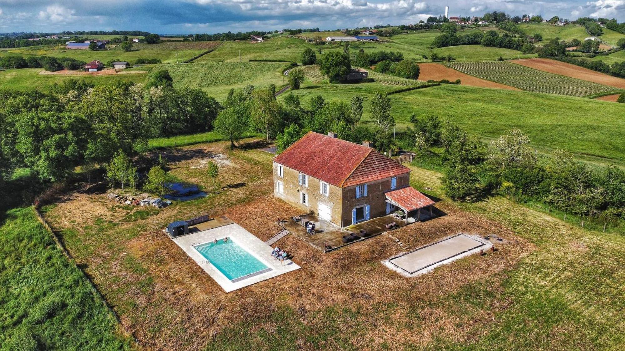 Maison Cabet Castelnavet Buitenkant foto